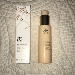 NIB Arbonne Re9 Advanced Smoothing Facial Cleanser